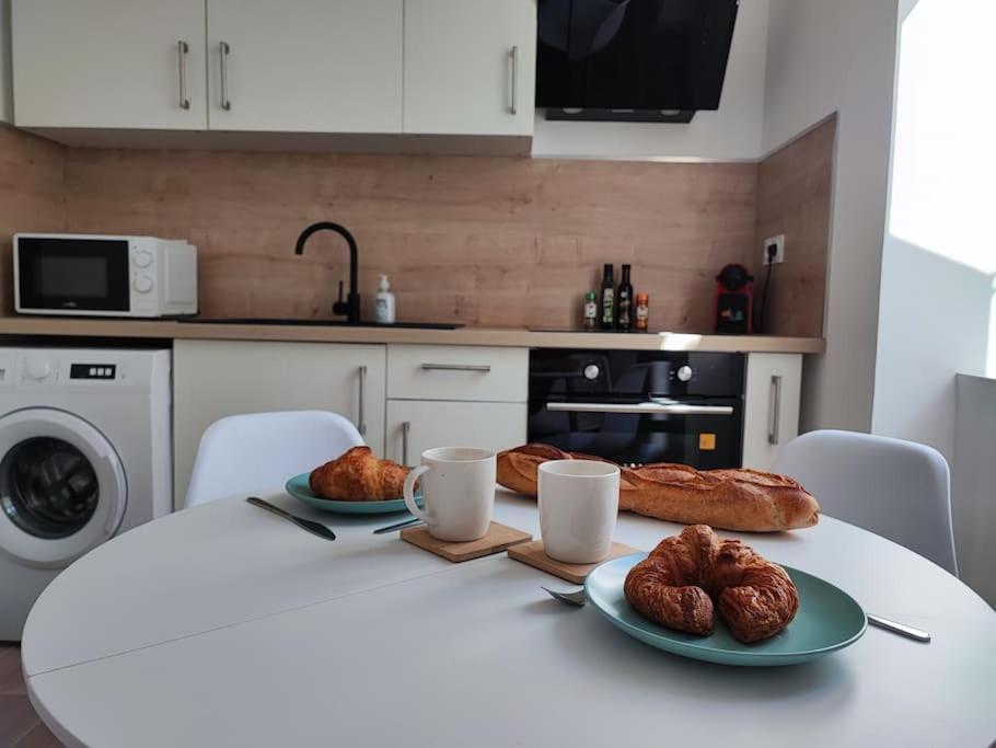 Pause Entre Cite Et Bastide *Clim *Wifi *Smart Tv Apartment Каркасон Екстериор снимка